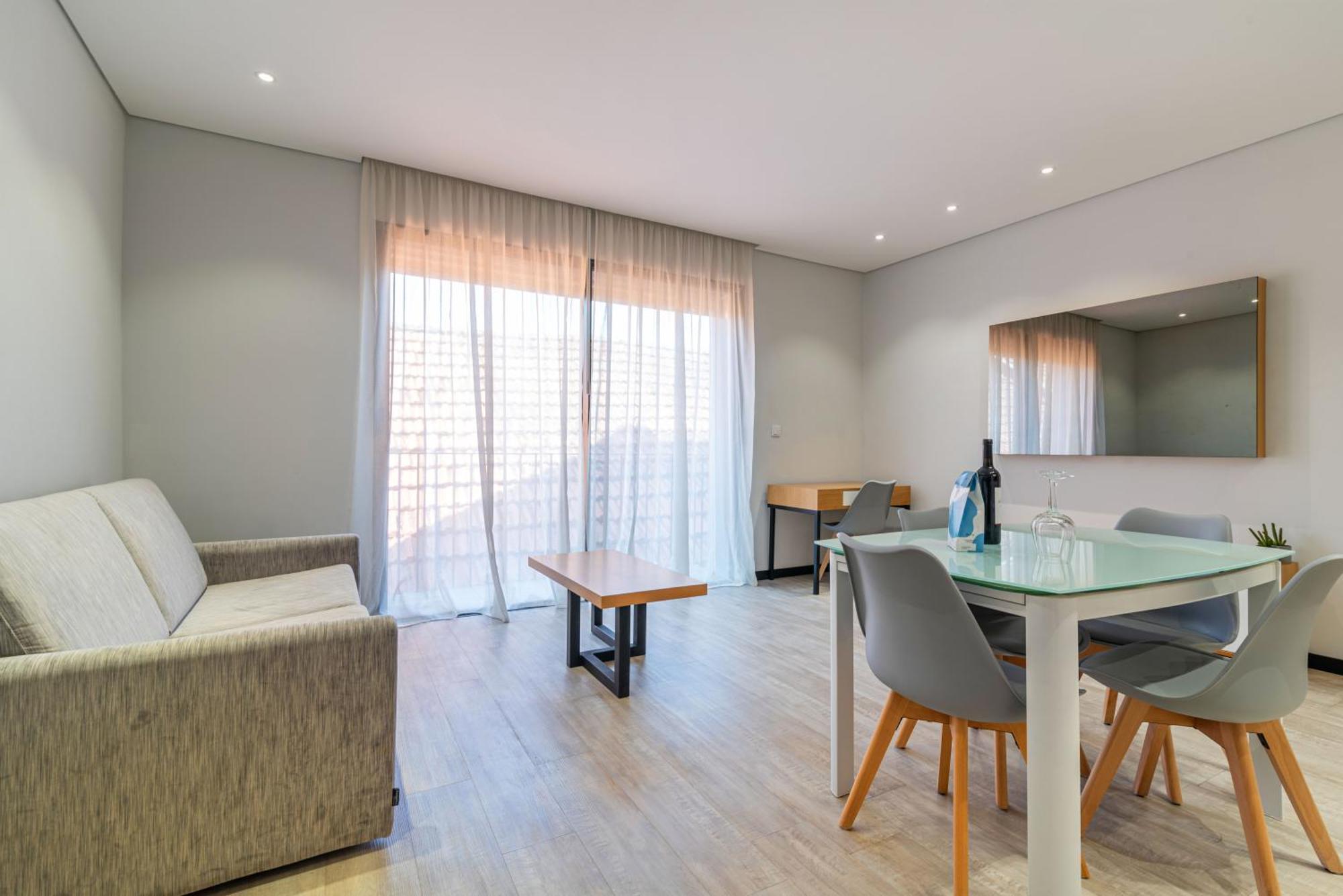 Dom Luis Flats Apartment Вила Нова ди Гая Екстериор снимка