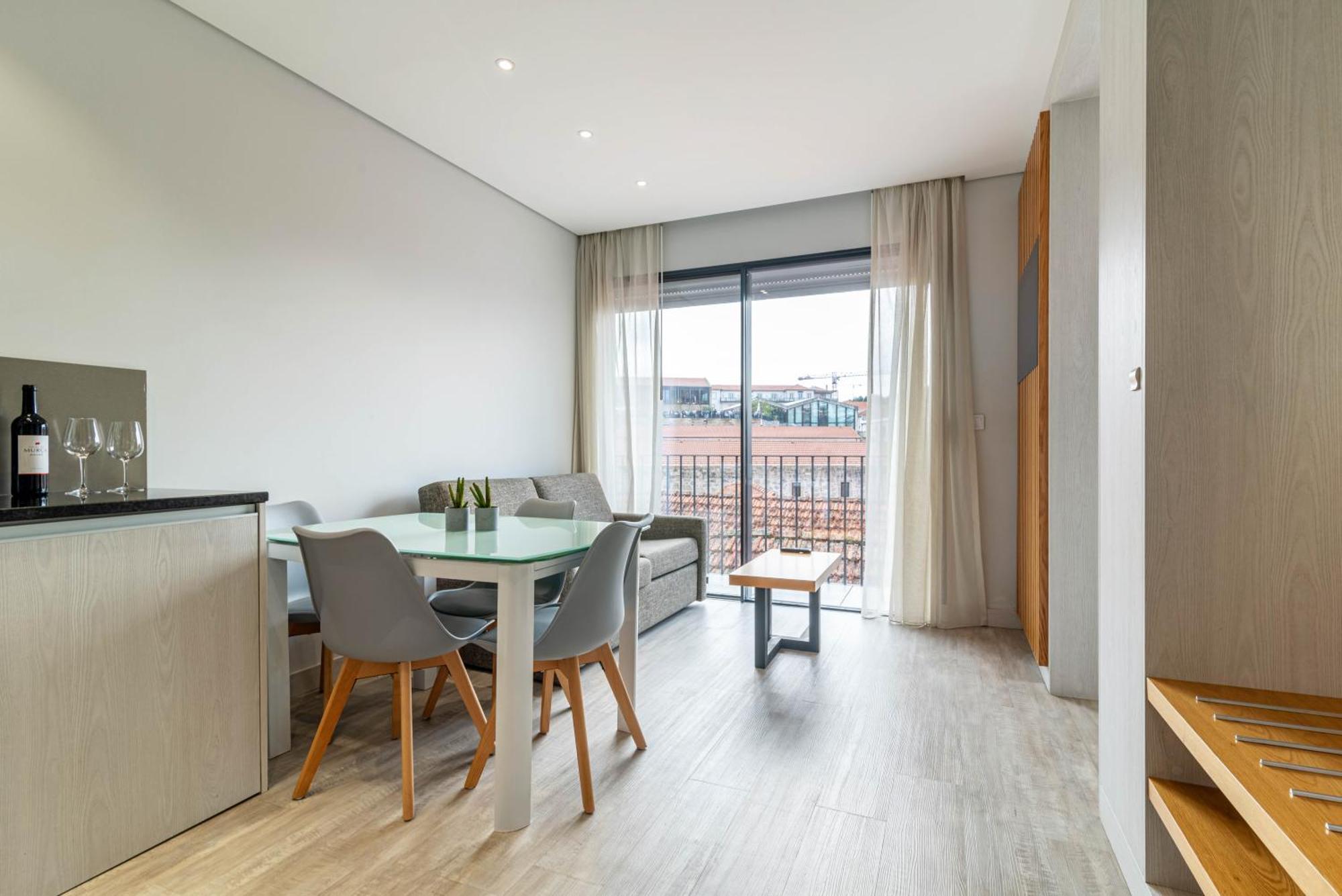 Dom Luis Flats Apartment Вила Нова ди Гая Екстериор снимка