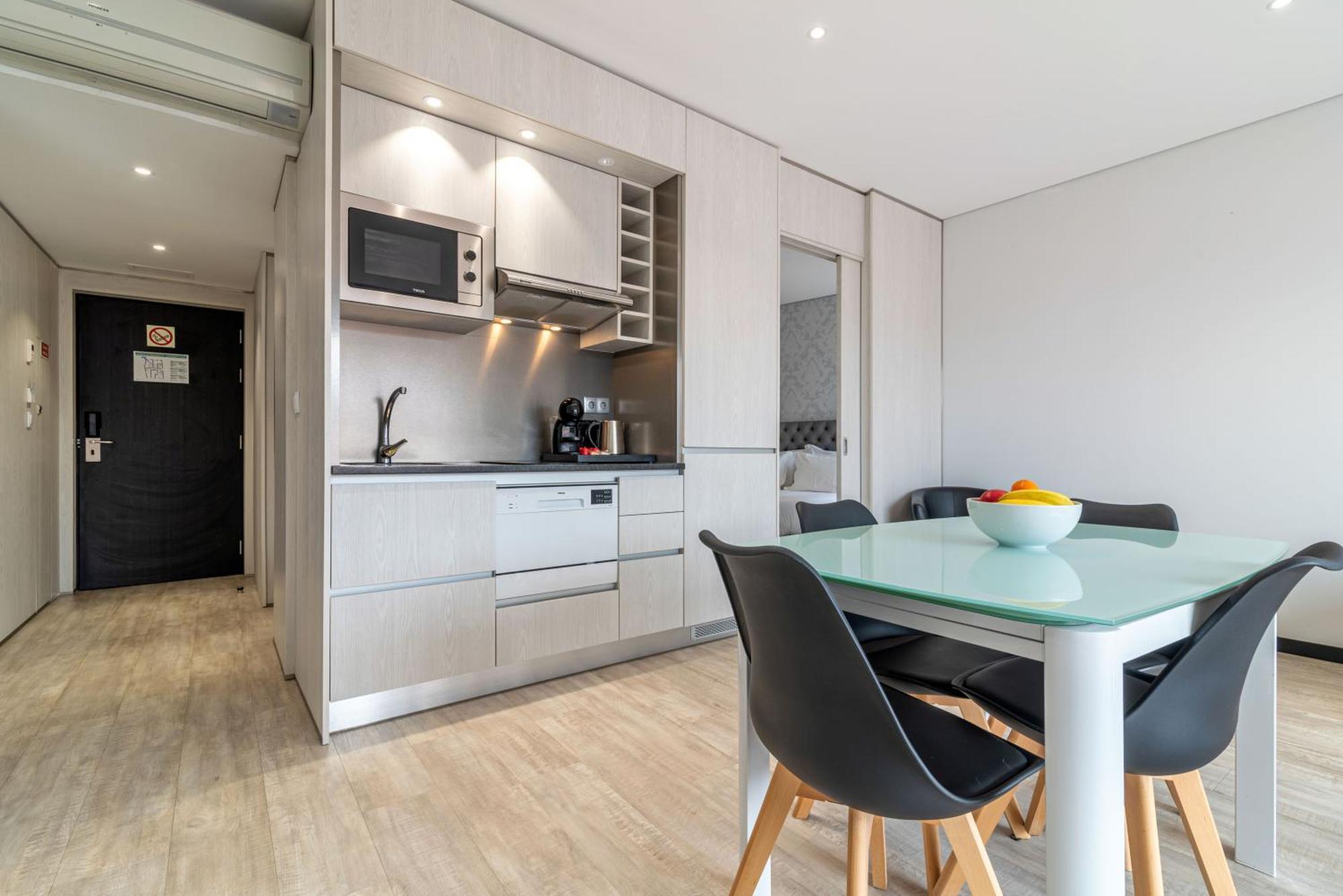 Dom Luis Flats Apartment Вила Нова ди Гая Екстериор снимка